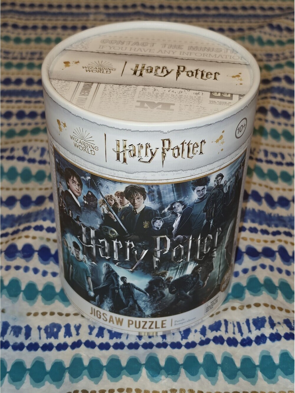Harry Potter Movie Collage 1000 Piece Jigsaw Puzzle WIZARDING Round Canister